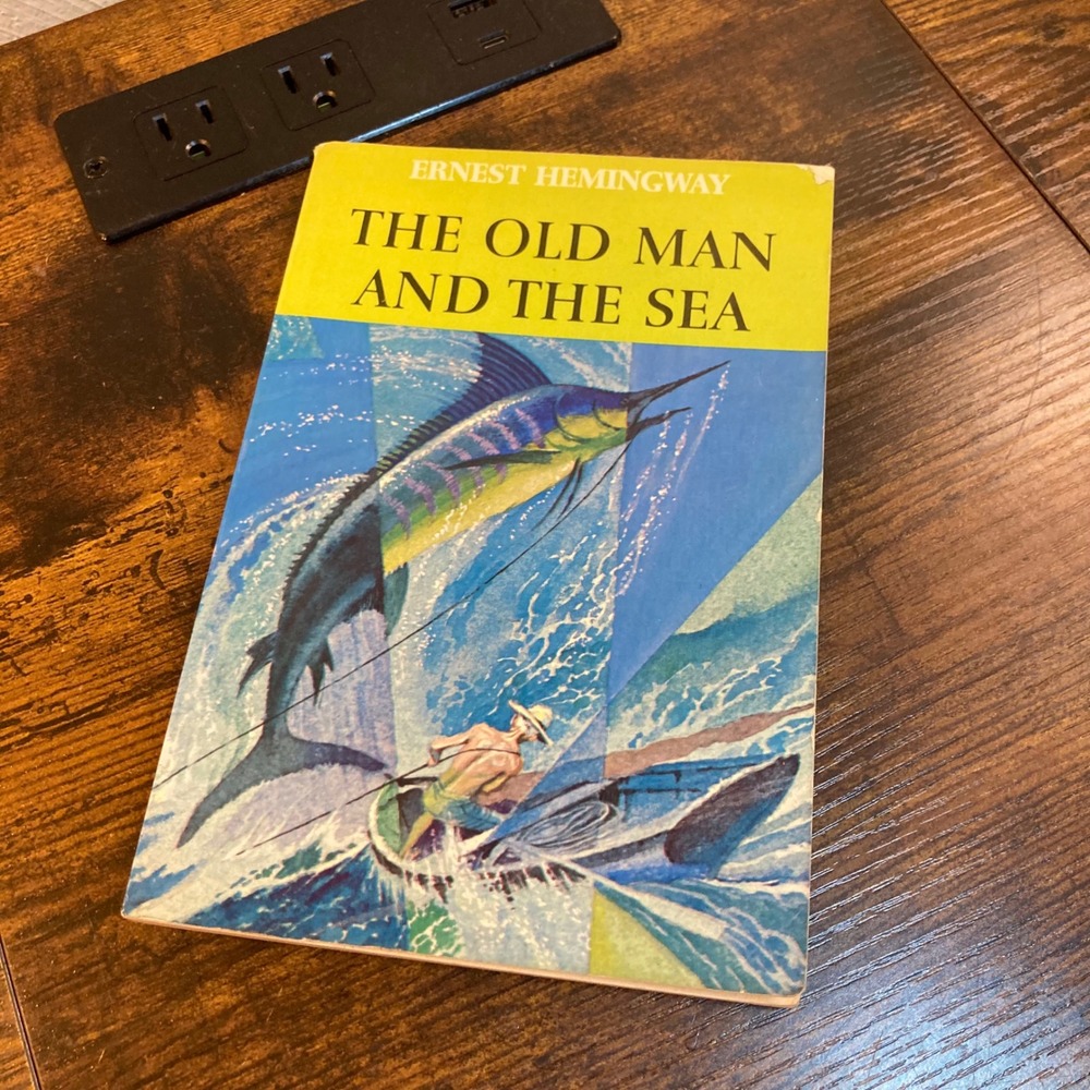 The Old Man and the Sea Ernest Hemingway Scribner Paperback 1968 Vintage